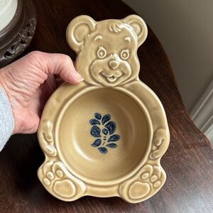 Pfaltzgraff Yorktown teddy bear bowl. Excellent, like new condition.